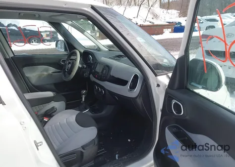 2014 Fiat 500L Easy из США, поврежденный, VIN ZFBCFABH4EZ000190